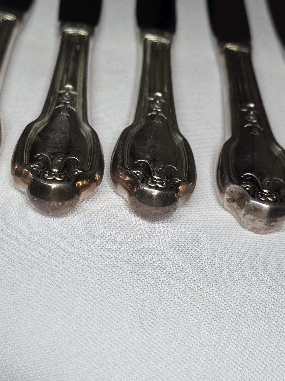 Vintage International Silver Falmouth Dinner Knife Silverplate Fontainebleau Sty